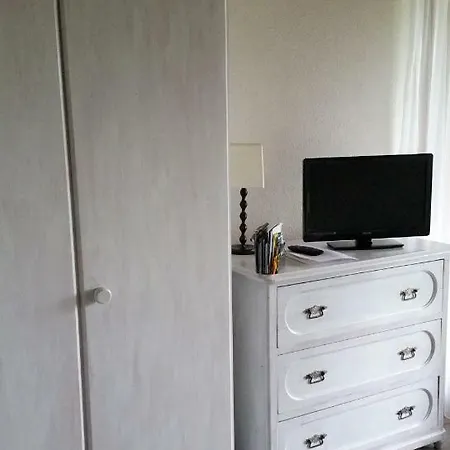 Studio In Apartment *